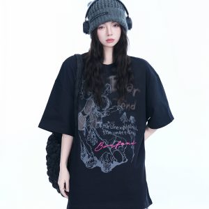 Oversized Black Short Sleeve T-Shirt for Women - American Street Style, Casual Cotton Tee with 
