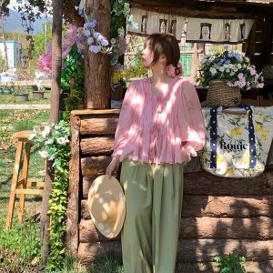 Pink Lily of the Valley Floral Doll Collar Long Sleeve Shirt for Women, Loose Thin Top for Spring and Autumn, Vintage Style