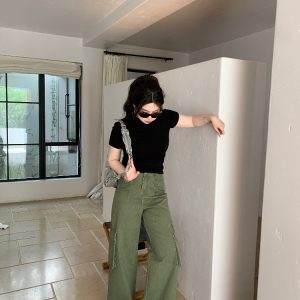 Plus Size American Retro Straight-Leg Multi-Pocket Wide-Leg Casual Work Pants for a Cool 90s Vibe