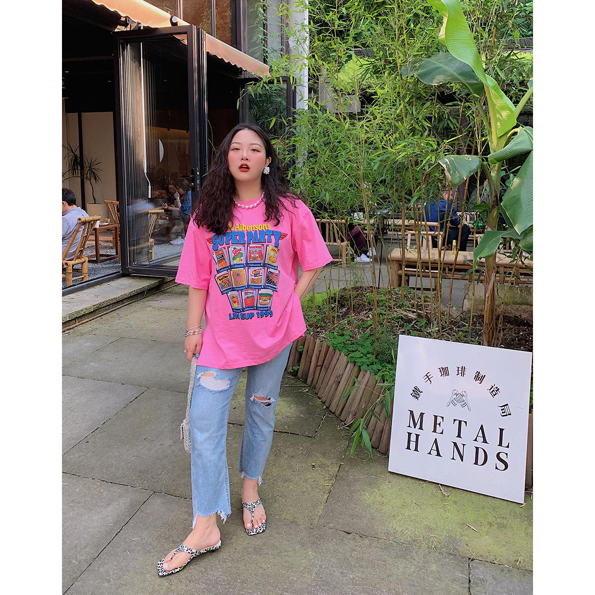 Plus Size American Vintage Printed T-Shirt for Women - Short Sleeve Loose Fit Summer 2025 Style