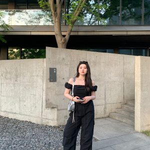 Plus Size Designer Lace One-Shoulder Top - Slimming Pleated Short T-Shirt for Summer - Trendy Chubby Style