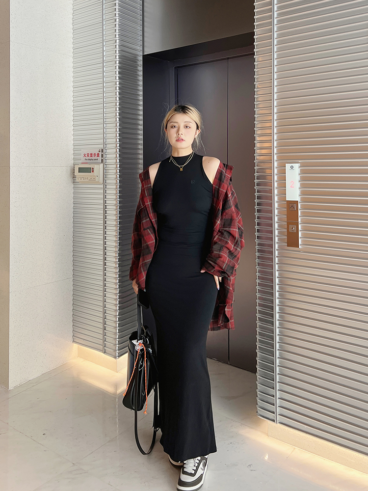 Plus Size Loose Long Sleeve Plaid Shirt in Red and Black Color Block - Minimalist Retro Style for Summer and Autumn Fashion