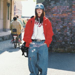 Red American Retro Letter Print Work Jacket for Women - Loose Fit Versatile Spring Jacket in Casual Style