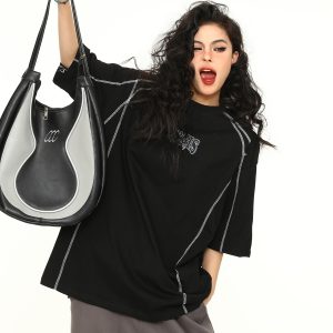 Retro American A-Z Letter Short Sleeve T-Shirt for Men and Women, Loose Fit Reverse Cut Tee, Vintage Style Fashion