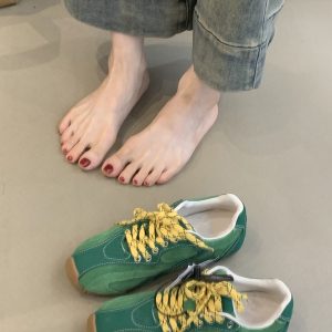 Retro Casual Color-Blocking Lace-Up Cowhide Training Shoes for Women - Flat Sports Footwear for Outdoor Running