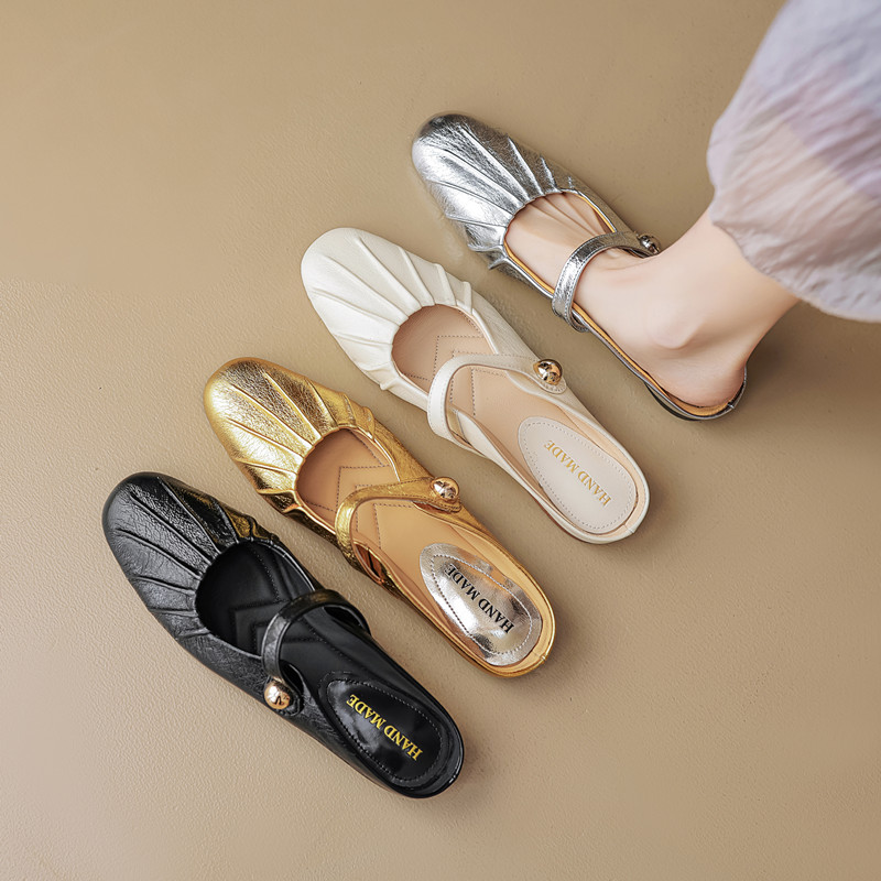 Retro Flat-Toe Women's Height-Increasing Slippers - Stylish Italian Design Half-Slippers for Comfortable Chic Fashion