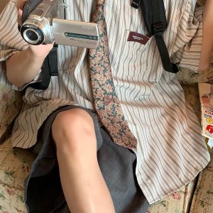 Retro Japanese-Style Vertical Striped Loose Short-Sleeve Shirt for Men and Women, Summer City Boy Aesthetic, Hong Kong Influence