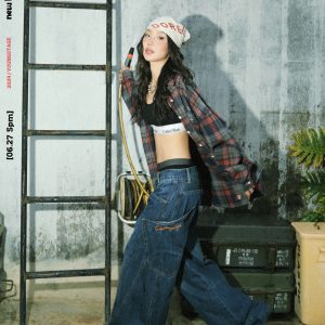 Retro Large Pocket Wide-Leg Denim Pants for Women - Floor-Length Curved Blade Trousers for Spicy 90s Y2K Style
