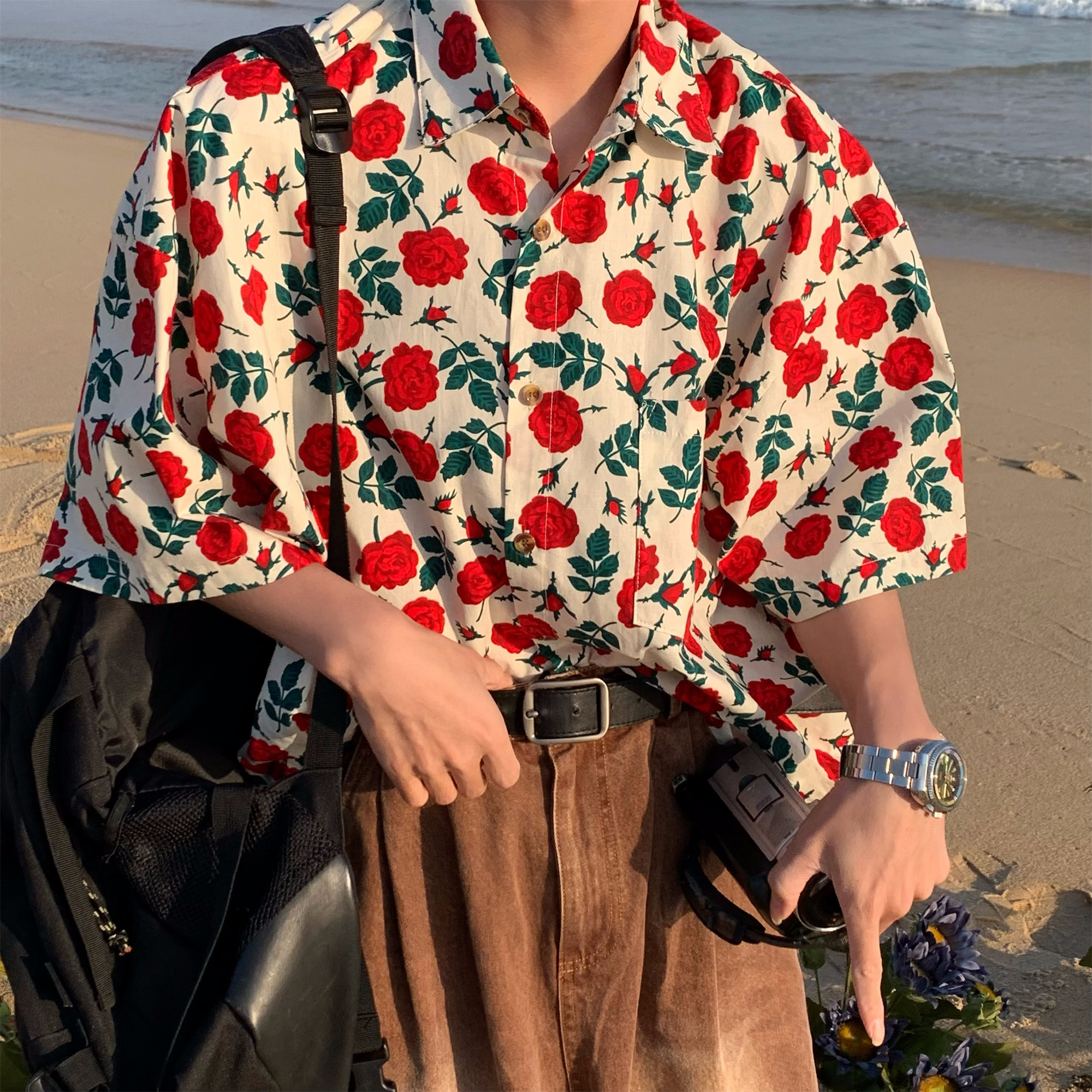 Retro Rose Print Short Sleeve Shirt - Handmade Hawaiian Style Vintage Top for Couples - Perfect for Beach Days