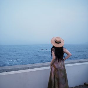 Silky Satin Plus-Size Camisole Dress with Blurred Light Sensation for Beach Vacation, Plus-Size Summer Fashion