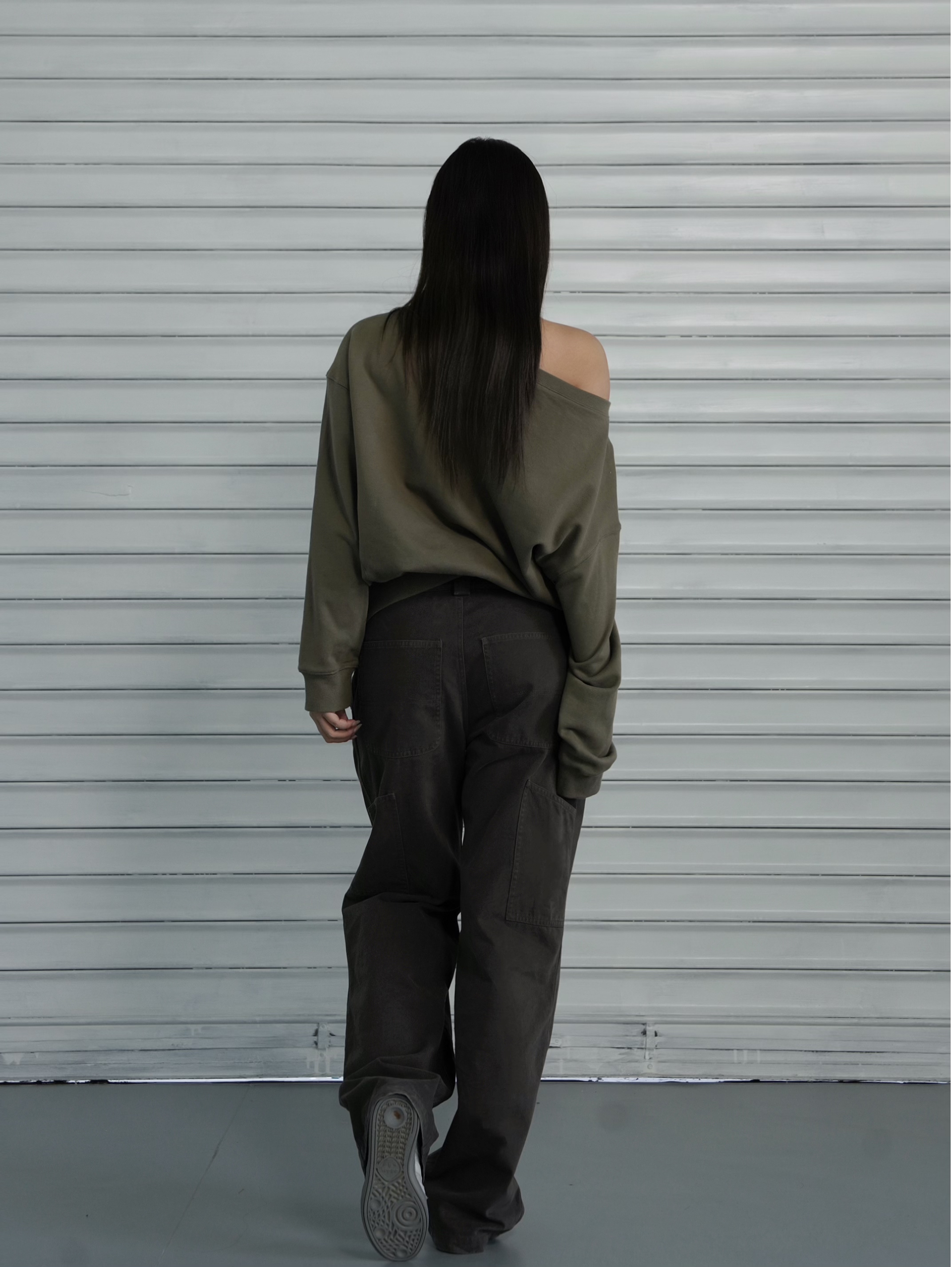 Slouchy Oversized Sweatshirt with Retro Casual One-Shoulder Design - Y2K Inspired Fashion