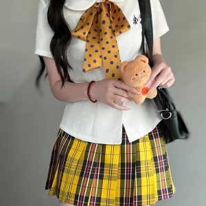 Sweet Waist-Defining Slim Fit Women's Short Sleeve JK Uniform Shirt Top with Pudding Bear Design - Summer College Style