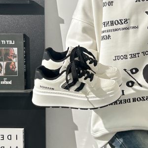 Thick-Soled White Sneakers for Women, 2025 Summer Style, Breathable Big Toe Design, Versatile Footwear for Female Students