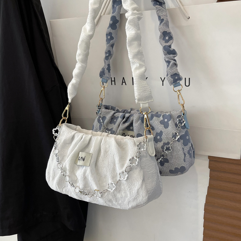 Trendy Women's Crossbody Handbag 2025 - Summer Chain Pleated Shoulder Underarm Bag