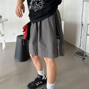 Unisex Zip Striped Nylon Casual Shorts - American Style Quick-Dry Breathable Loose-Fit Summer Five-Point Pants