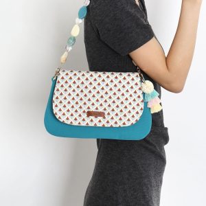 Vacation Tassel Beaded Underarm Crossbody Envelope Bag - Trendy Boho Style for Summer Outings