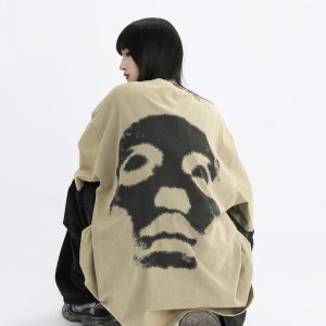 Vintage High Street Loose Short-Sleeve T-Shirt with Wild Skeleton Shadow Print, Niche Design for Trendy Fashion Lovers