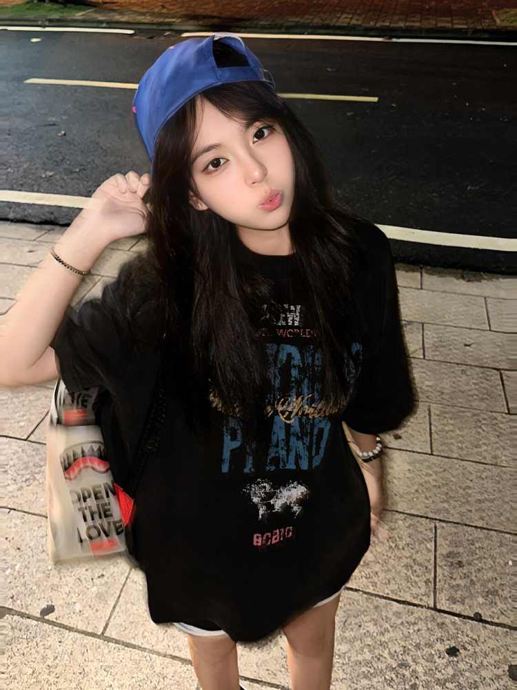 Vintage Oversized Short Sleeve T-Shirt for Women, Y2K Street Style Cotton Tee with Letter Print, Summer Loose Fit Top