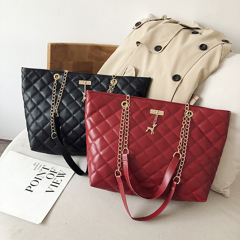 Women's Large Capacity Single-Shoulder Bag, Trendy 2025 Korean Style Crossbody with Embroidered Chain, Versatile Bucket Bag