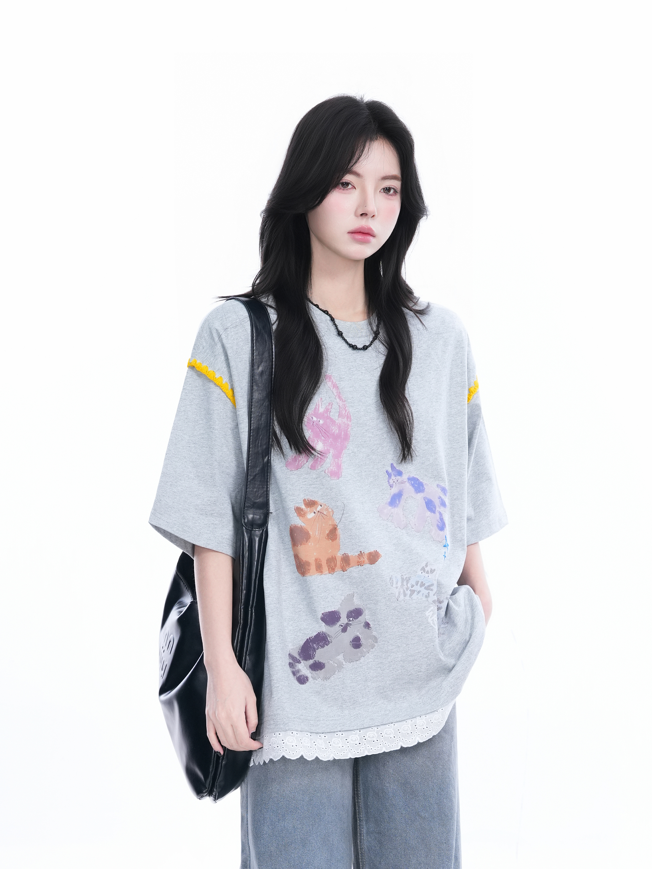 Women's Loose Cute Fake Two-Piece Lace Spliced Cat Graffiti Short Sleeve T-Shirt - Trendy Y2K Style