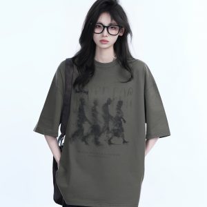 Women’s Loose Heavyweight Short-Sleeve T-Shirt with 'Sit and Eat Until the Mountains Are Empty' Shadow Print – Summer 2023 Style