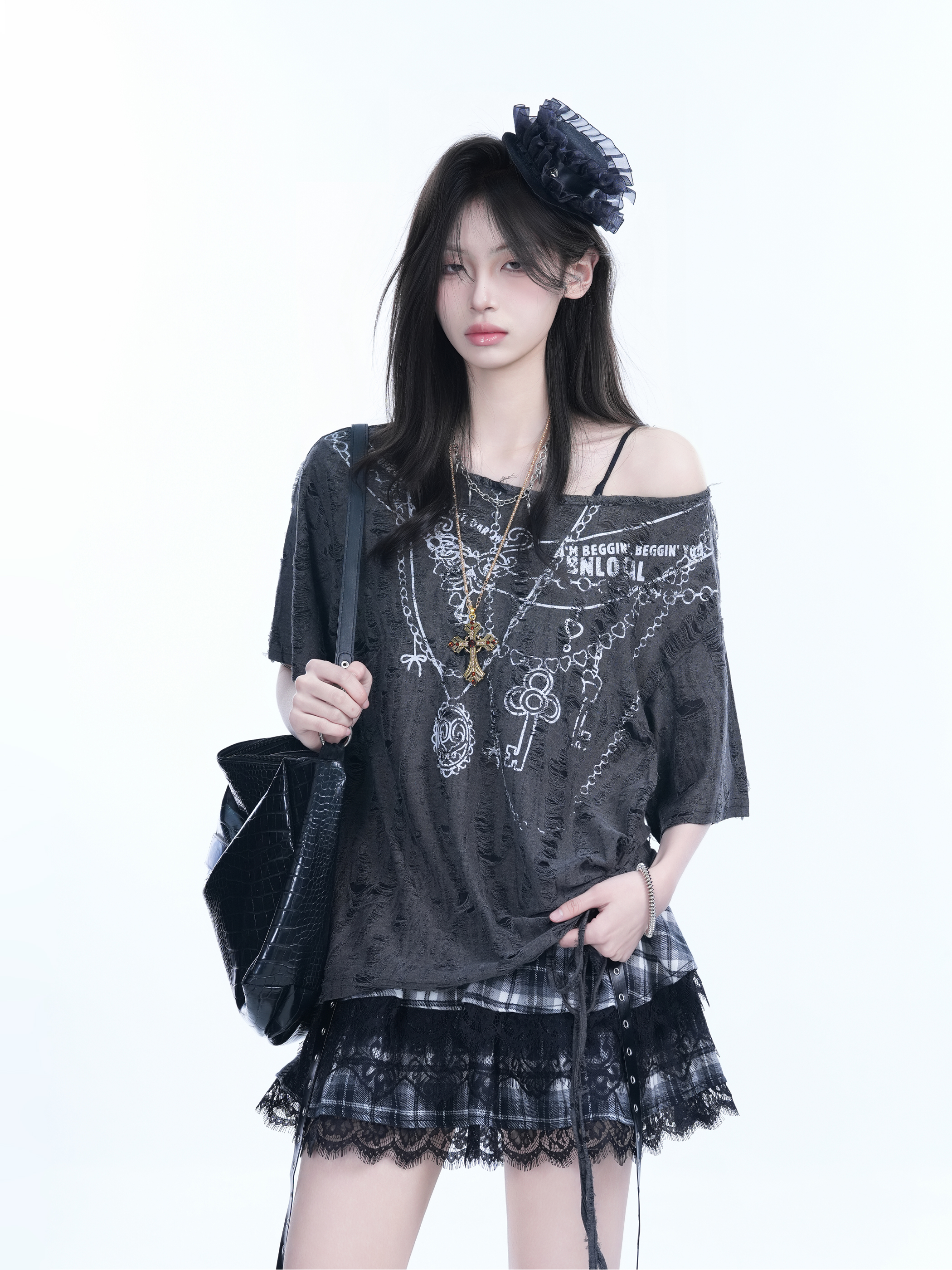 Y2K Butterfly Off-Shoulder Sleeveless T-Shirt - Destructive Feeling Women's Fashion Top for a Trendy Look