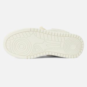 Concert Outfit Casual White Board Shoes