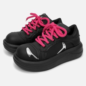 Concert Outfit Street Deconstructed Split Whisker Sneakers