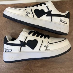 Concert Outfit Street Heart Skate Shoes